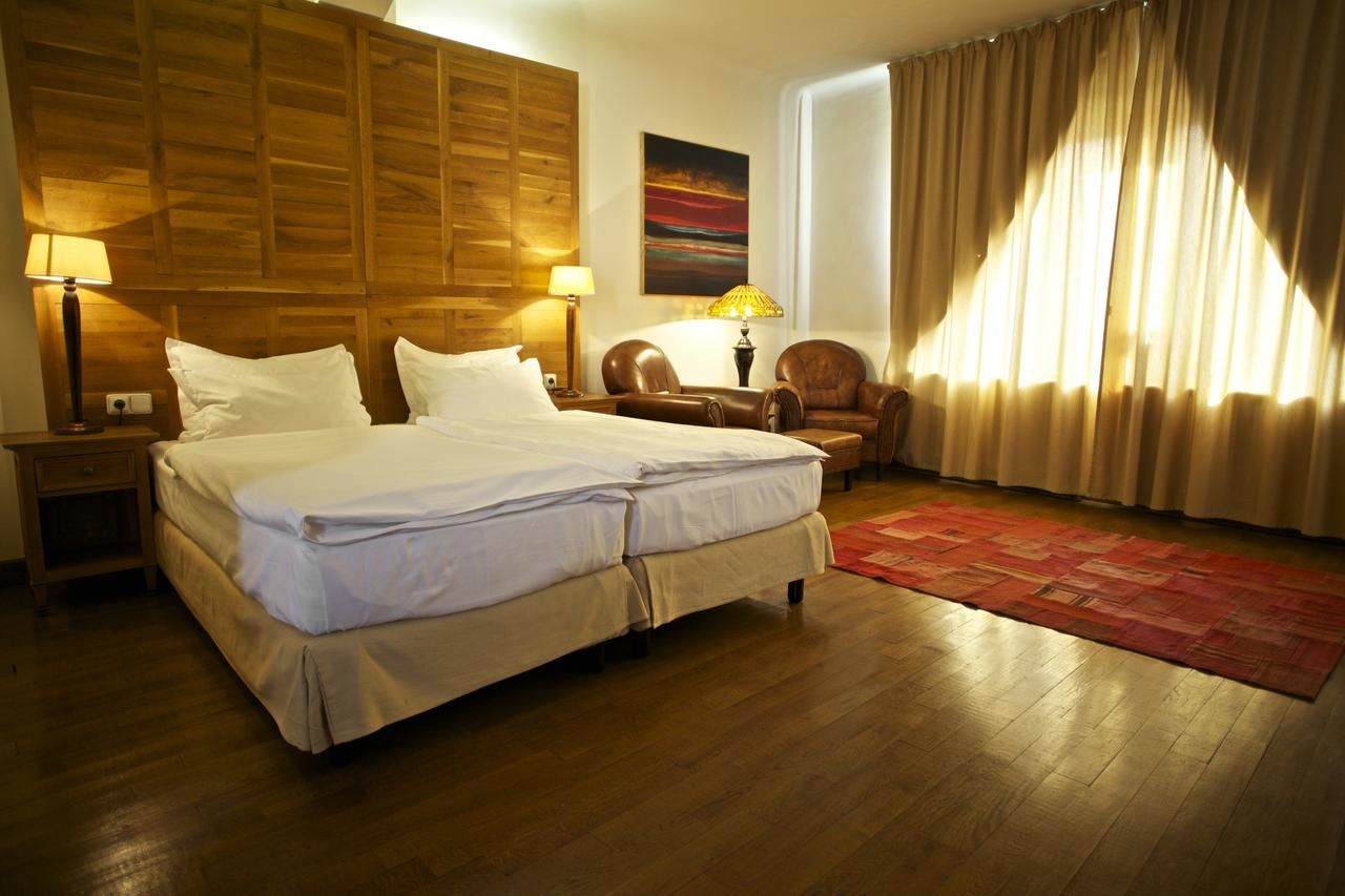 Отель Rembrandt Hotel Бухарест-6
